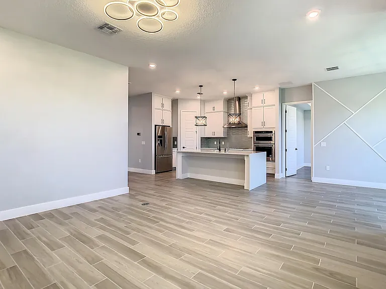 7463 Alpine Butterfly Ln — Photo 24