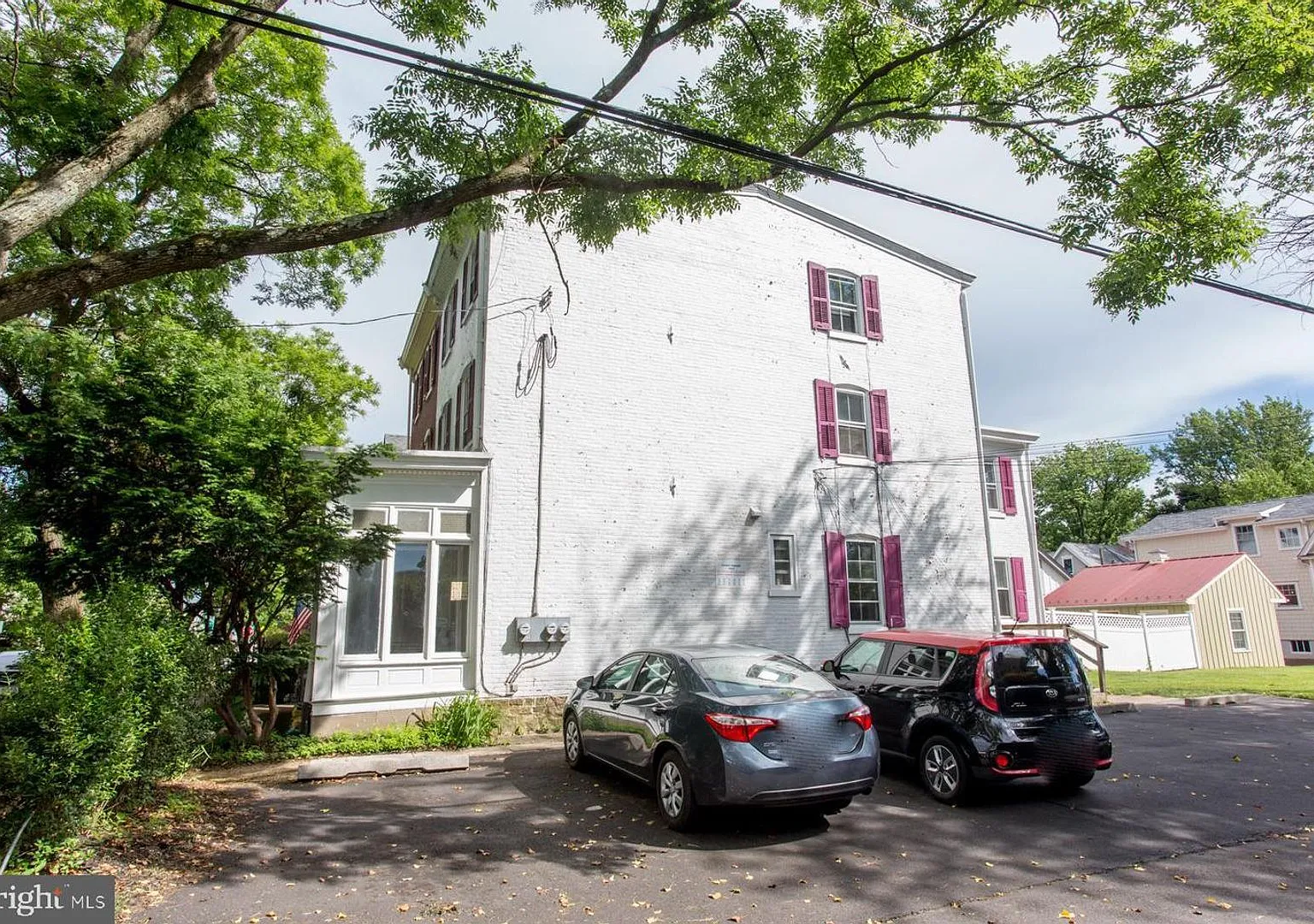 34 S Clinton St — Photo 2