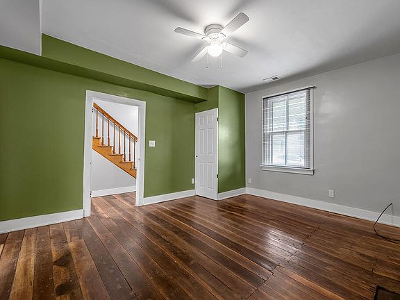 4th image of 356 Corral St