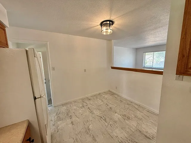 1422 W 100th Pl — Photo 6