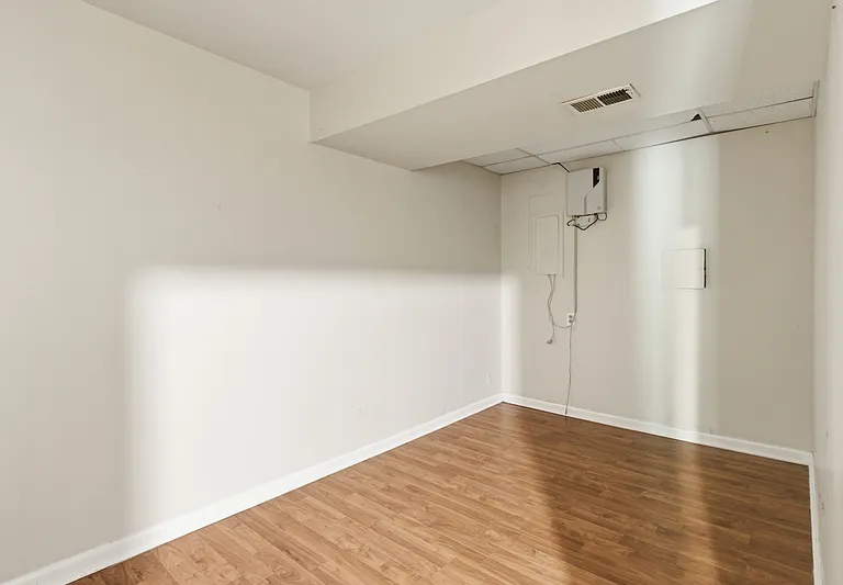 19 Hoban Ct — Photo 14