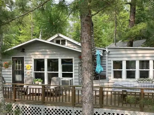 3069 Black Bay Rd, Cook, MN 55723