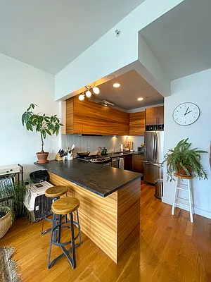 Rented by Evergreen Realty & Investments | media 2