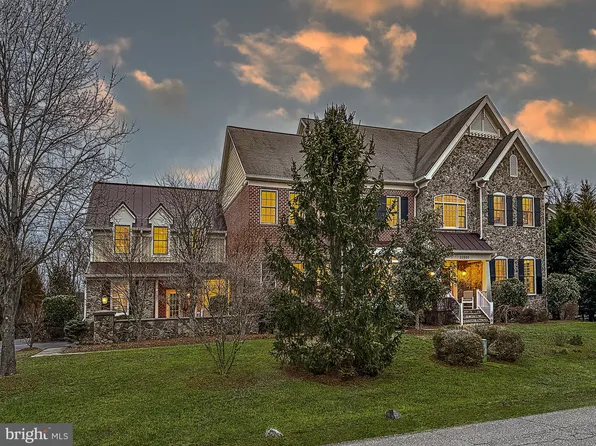 20880 Eckbo Dr, Leesburg, VA 20175