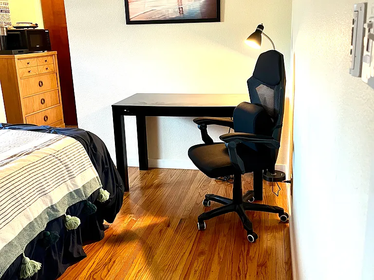 Cascade Dr — Photo 6