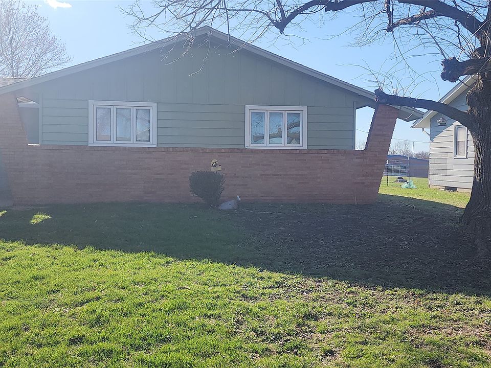 1st image of 1415 Highview Dr