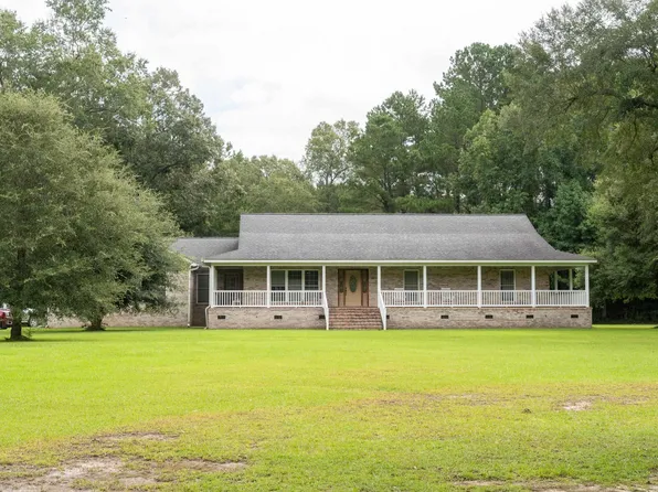 1582 Santee Rd., Andrews, SC 29510