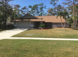 5801 Cypress Hollow Way, Naples, FL 34109