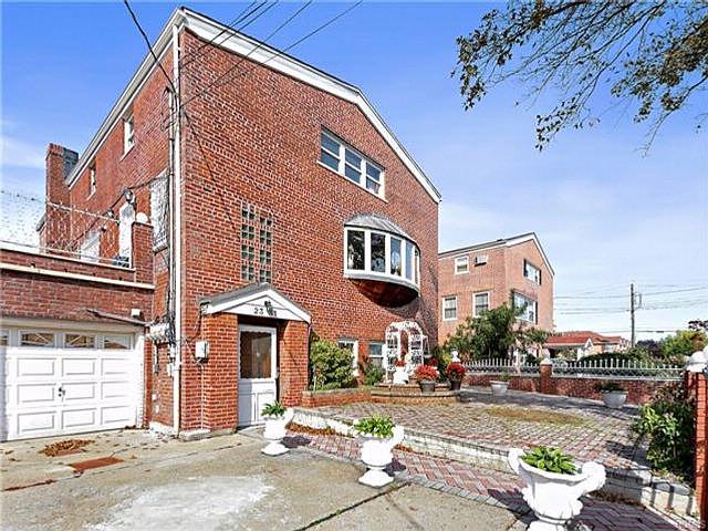 1st image of 2341 Gunther Ave #1