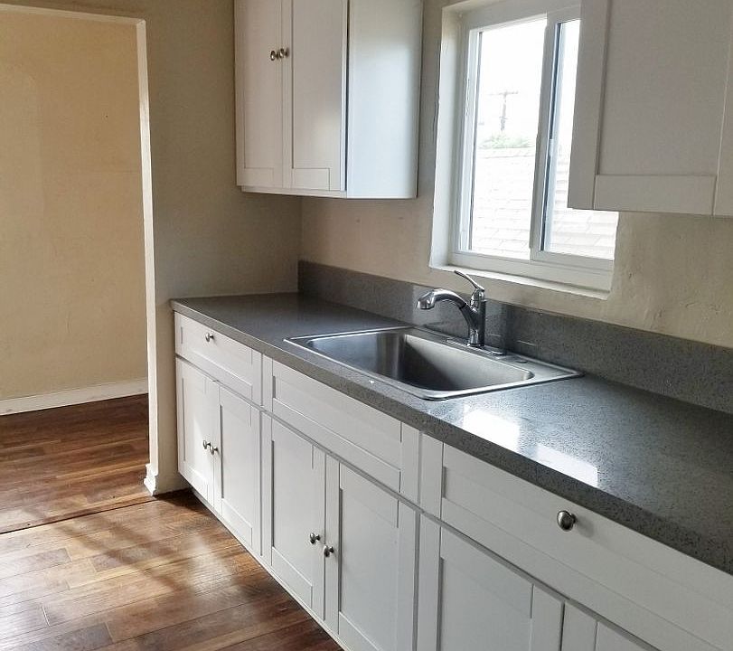1st image of 3137 National Ave #9