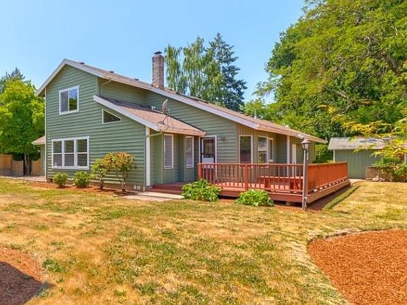 Main House - Side Yard