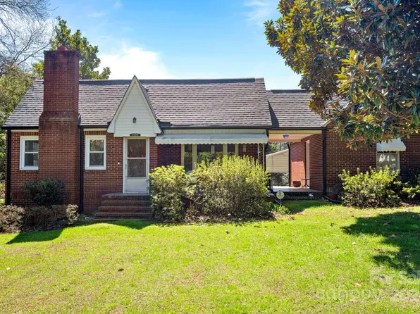 1907 W C St, Kannapolis, NC 28081