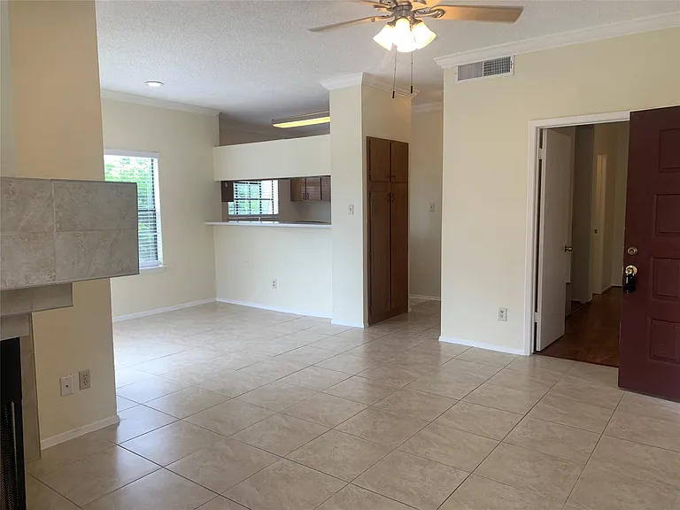 2710 Grants Lake Blvd #C16 — Photo 1