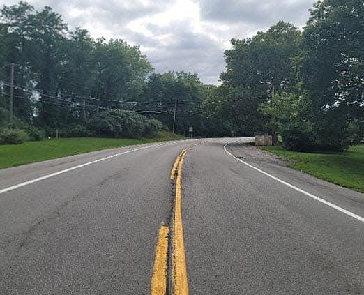 4th image of 12165 Ridge Rd