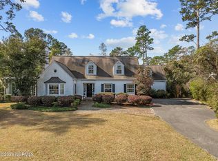 624 Forest Hills Dr, Wilmington, NC 28403