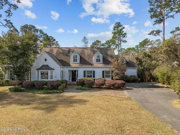 624 Forest Hills Drive, Wilmington, NC 28403