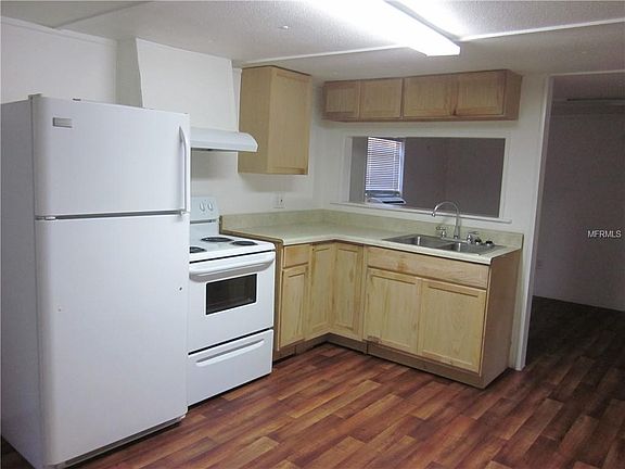 4th image of 1605 County Road 435