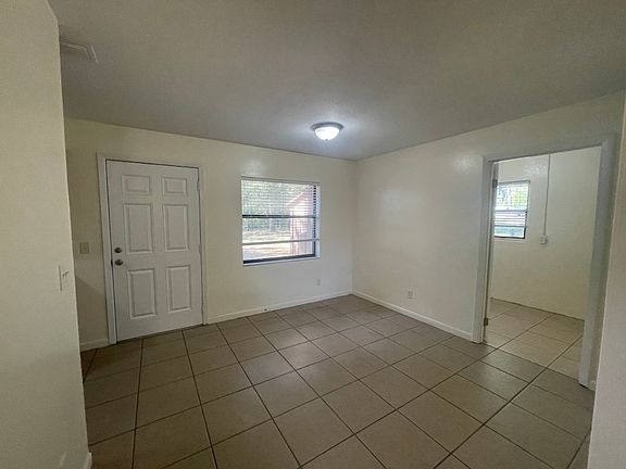 5th image of 1117 NW 16th Ave