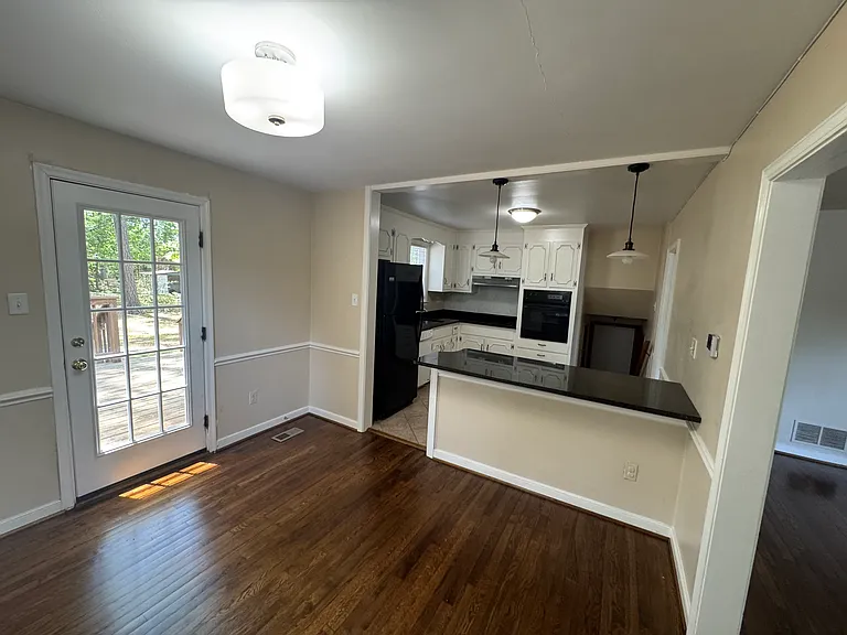 1320 Careybrook Dr — Photo 9