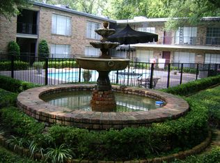 2930 Fountain View Dr APT 40, Houston, TX 77057