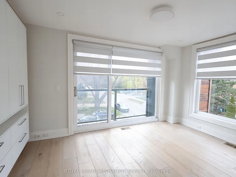 3062 Bayview Ave — Photo 23