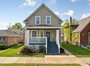 5653 W Byron St, Chicago, IL 60634