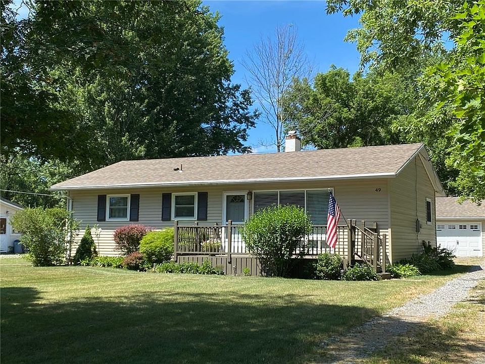 1st image of 49 Fairlawn Dr
