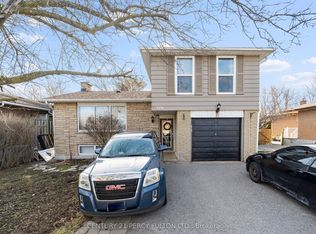 376 Fairlawn St, Oshawa, ON L1J4R3