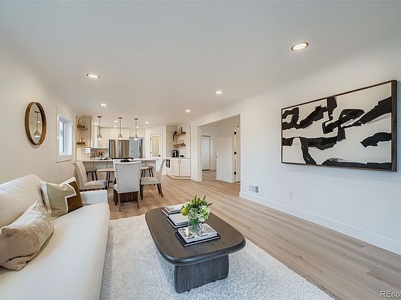 3rd image of 2339 Estes Street