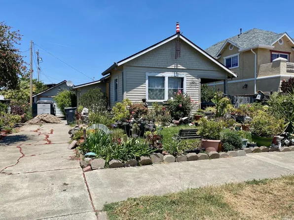 718 Broadway St, Fairfield, CA 94533
