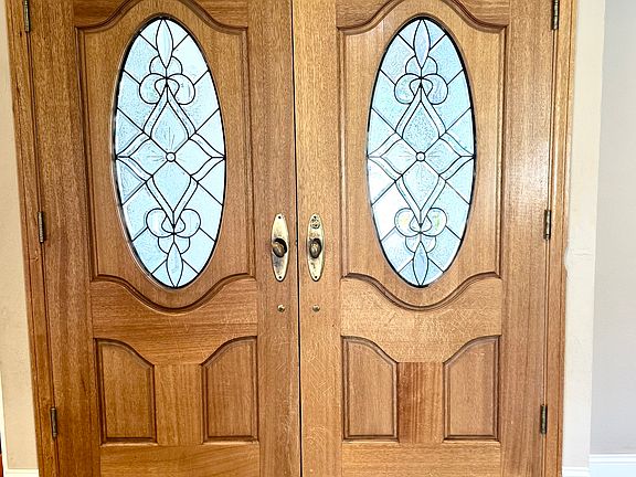 Dual front door entry