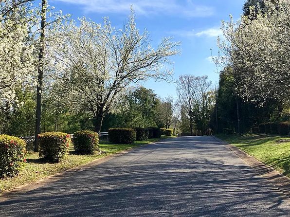 7601 Airport Blvd #13