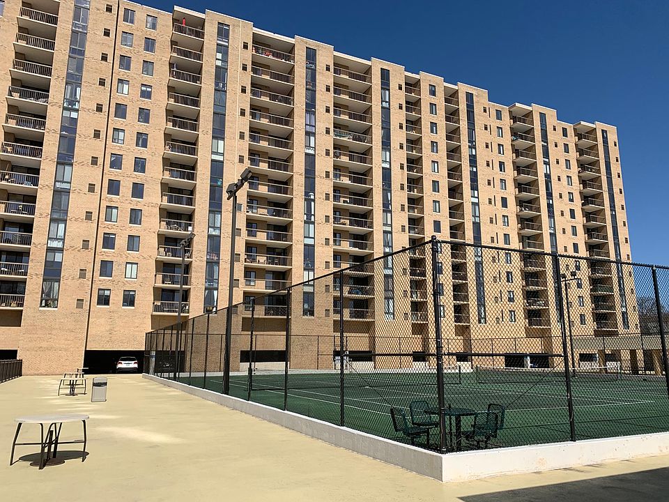 1st image of 4500 S Four Mile Run Dr APT 426