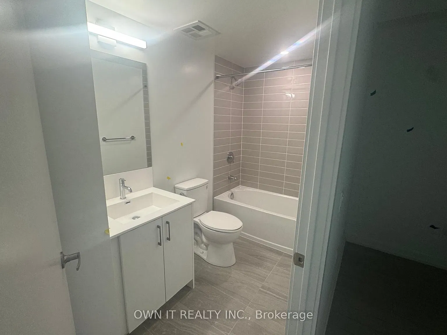 2 bed, $2,175 — Photo 3