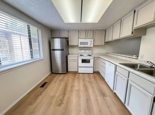 7265 S 1950 E APT 13, Cottonwood Heights, UT 84121