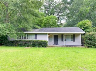 709 Crestview Dr, Hattiesburg, MS 39401