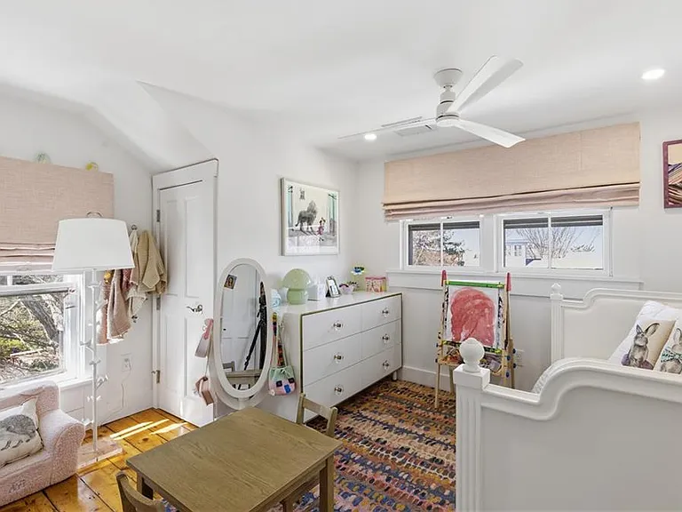 75 Mary St — Photo 34