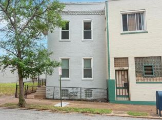 2620 Sidney St, Saint Louis, MO 63104