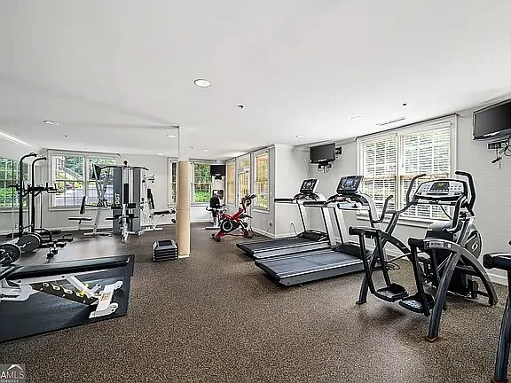 1735 Peachtree St NE #428 — Photo 33