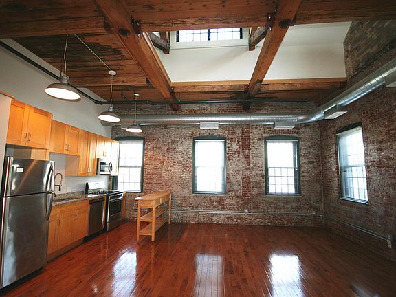 #301 Kitchen