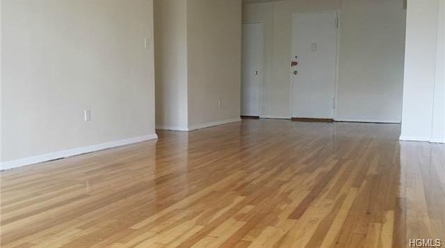 2nd image of 1100 Warburton Ave APT 5M