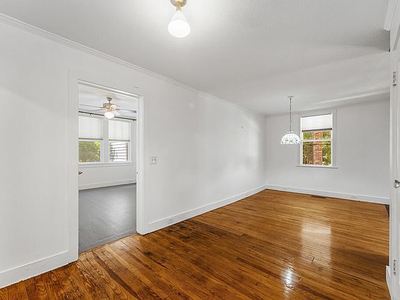 5th image of 204 W Broad St