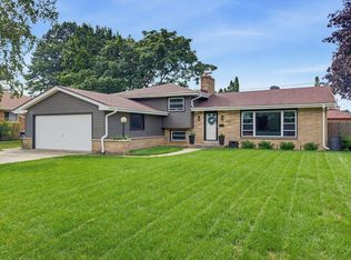 1521 Beech St, South Milwaukee, WI 53172