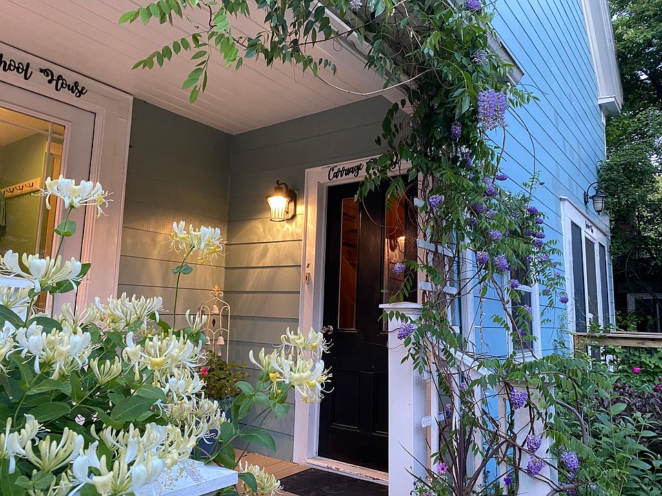 Entrance to the Carriage House apartment.