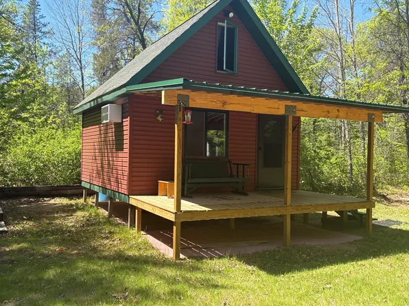 W10285 Cole Creek Rd, Dunbar, WI 54119