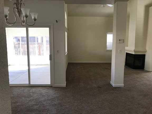 4th image of 1800 Nighthawk Cir