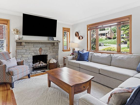 5th image of 506 Parkview Dr