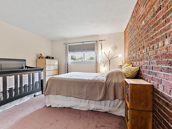 5th image of 46 Greentree Ln APT 29