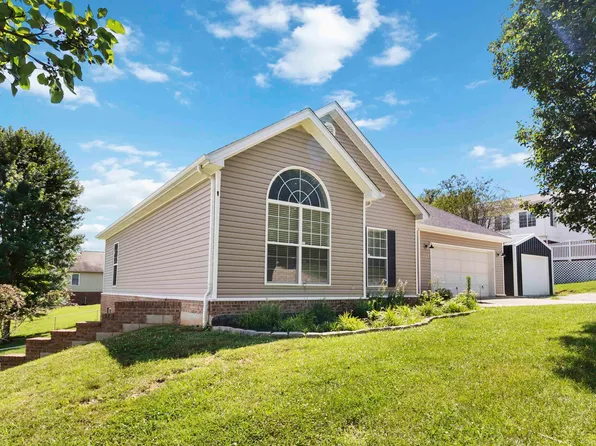 135 Park Ln, Science Hill, KY 42553