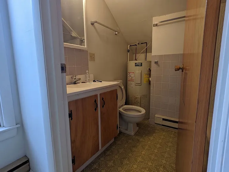 169 Main Street — Photo 6